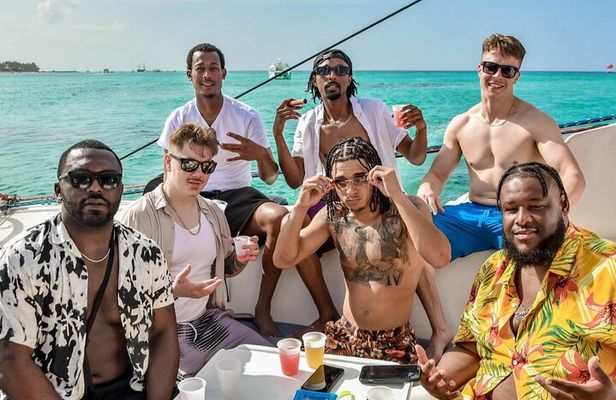 Punta Cana Snorkeling Entertainment Open Bar Music Booze Cruise