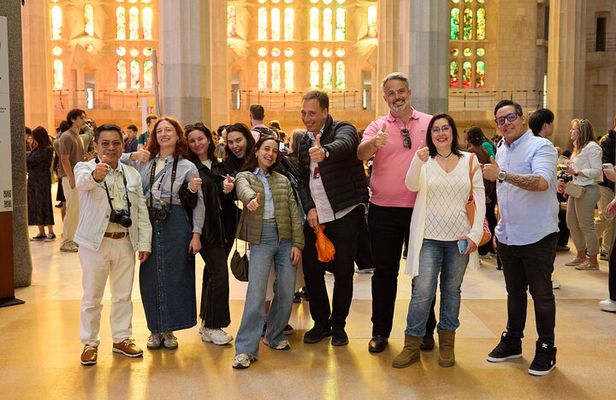 Barcelona Sagrada Familia Walking Private Tour