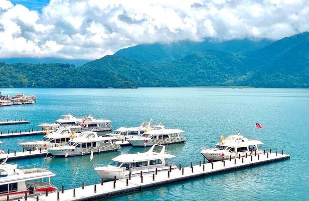 Sun Moon Lake Guided Tour Departing from Ximen Station Taipei