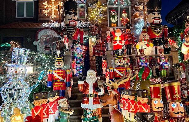 New York Dyker Heights Christmas Tour