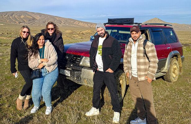 Gobustan Safari Rock Art Museum and Mud Volcanoes with Lunch