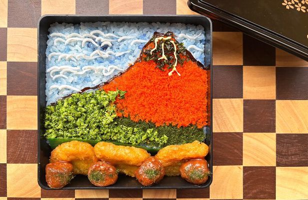 Create Hokusai Red Fuji inspired Art Character Bento Experience