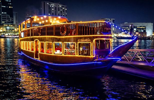 Starlight Dhow Cruise Dinner Experience on Doha Waterfront