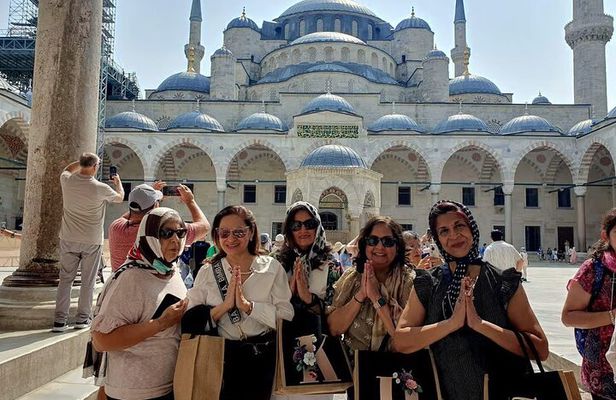 Istanbul:Blue Mosque, Hagia Sophia&Basilica Cistern SMALL GROUP 