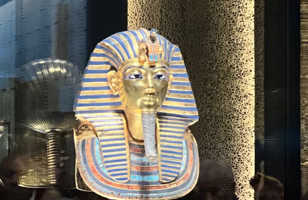 Private Tour Giza Pyramids Sphinx and Grand Egyptian Museum GEM