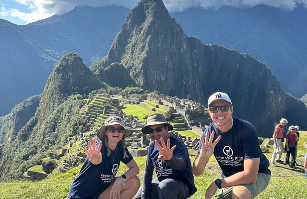 2 Days Machu Picchu Tour Sunset and Sunrise Experience