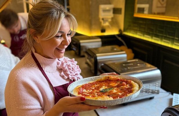 Naples Pizza and Tiramisu Homemade Edition