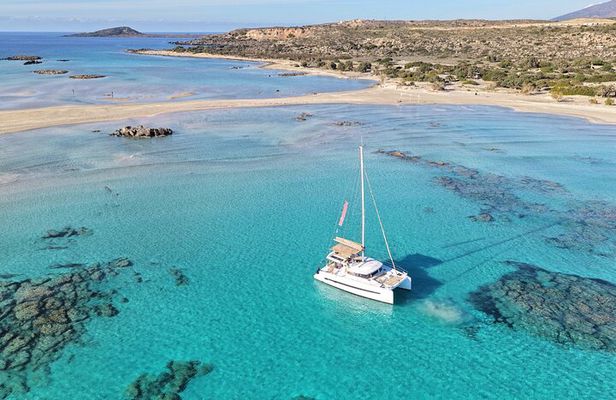 Elafonisi Premium Catamaran Cruise: Meal, Drinks, Transfer