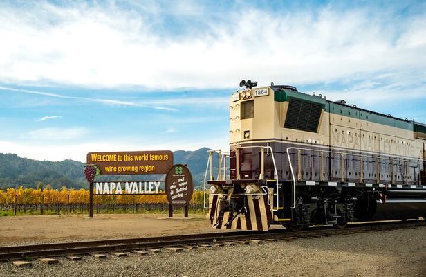 Napa Valley Wine Train with Gourmet Lunch