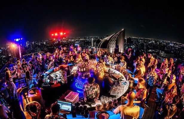 Bangkok Night Crawl: Ekkamai and Thonglor Local Night Party