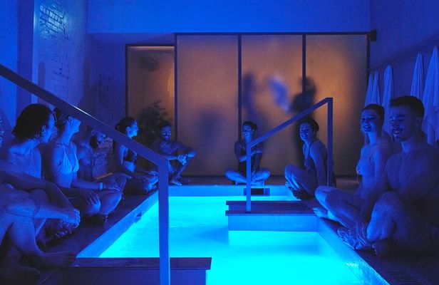 Social Urban Sauna and Cold Plunge Experience