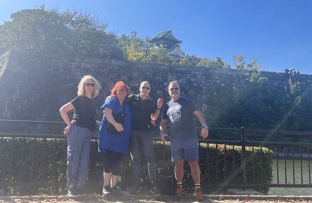 Osaka Private Walking Tour with a Local