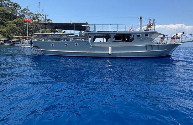 Relaxing Blue Bays Cruise from Fethiye: No Loud Music(max 45 p.)