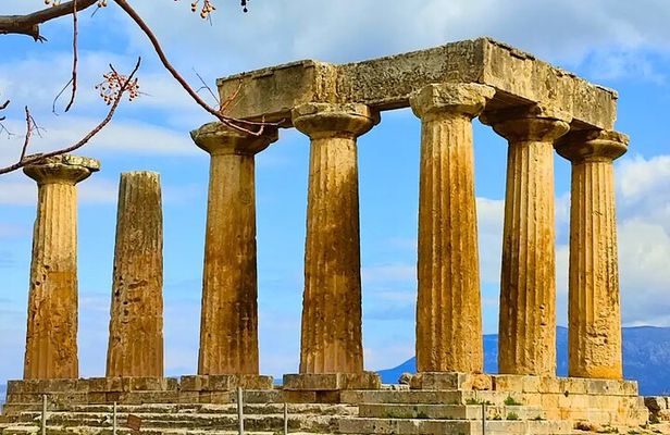 Ancient Corinth & hidden gems of 11 century byzantine monasteries