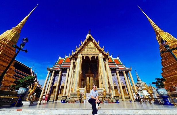 Private Tour to Grand Palace with Pho and Arun Temple