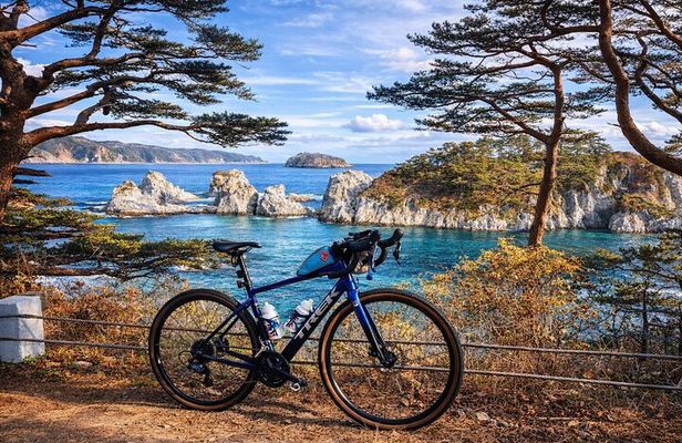 E-Bike Tour to Jodogahama Beach&Jomon Museum–Miyako, Tohoku Japan