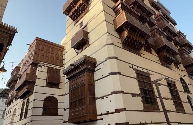 Historic Jeddah (Al Balad): A Guided City Tour