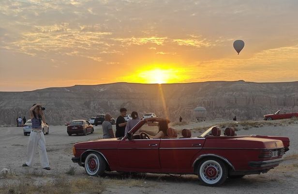 Cappadocia Sunset Tour in a Classic Car