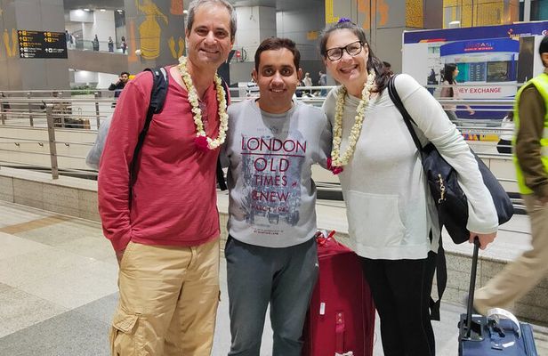 Private Delhi City Tour By Air-Conditioned Car with Driver