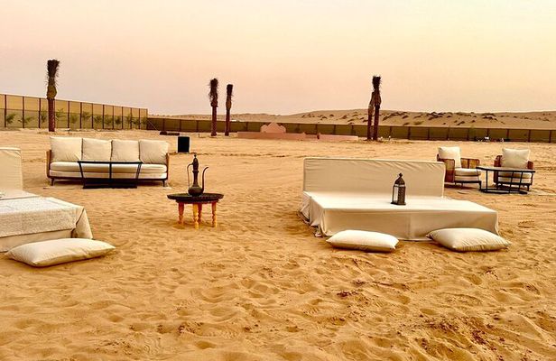 Dubai Premium Red Dunes Safari with Camels BBQ Dinner & Live Show