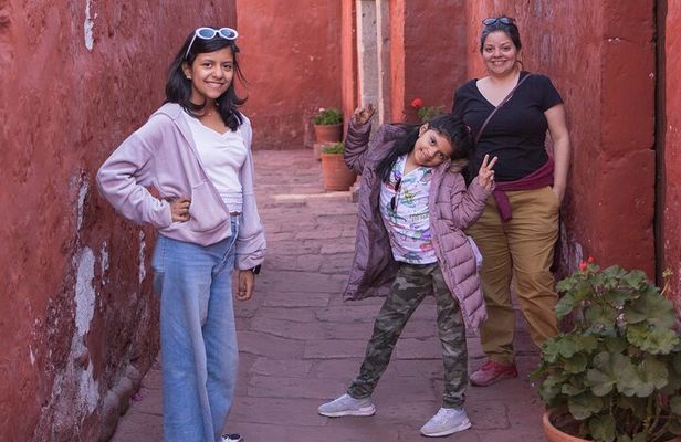 From Mexico City: Valle de Bravo & Butterfly Sanctuary