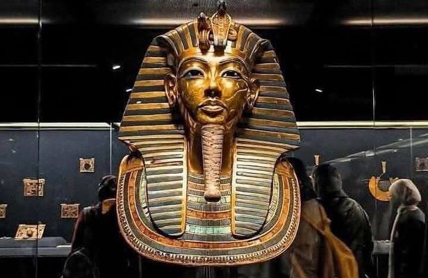 Discover the Grand Egyptian Museum ,Saqqara , Bazar &lunch