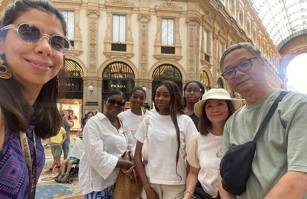 Milan Private Tour: Medieval to Modern-Highlights & Hidden Gems