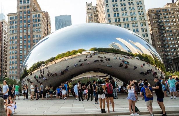 Chicago Architecture and Aesthetics Small Group Max 12 Tour