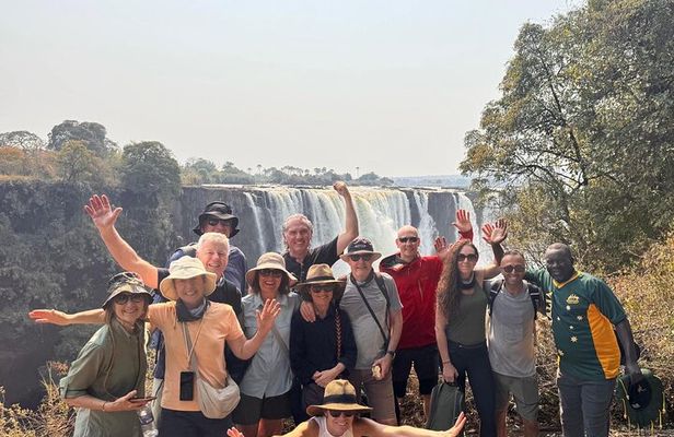 Victoria Falls Guided Group Tours Explore The Falls Zimbabwe