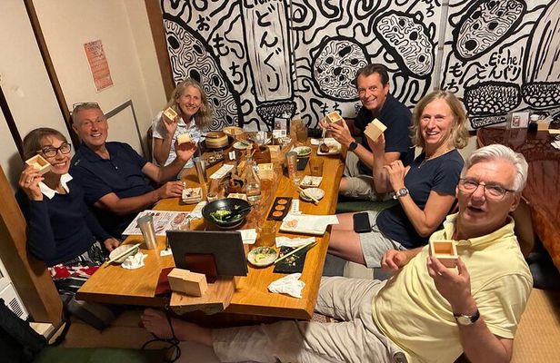Tokyo: Asakusa Japanese Sake Tasting with Optional Food