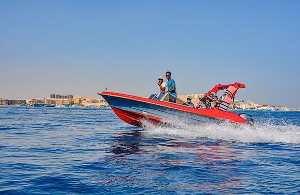 Private Dolphin House Speedboat & Water Sports, Transfer–Hurghada