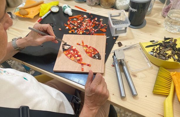 Creative Glass Mosaic Experience