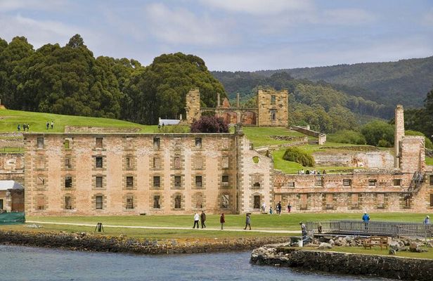 Port Arthur Day Tour from Hobart with Scenic Harbour Cruise