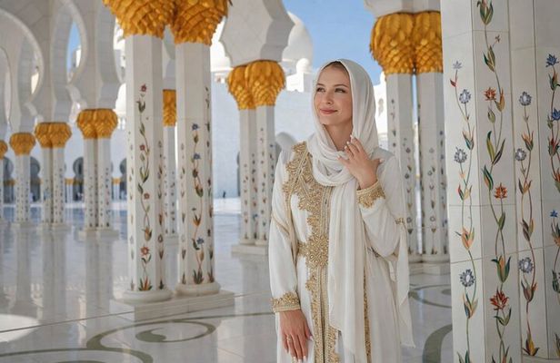 Full-Day Abu Dhabi City Tour from Dubai Including Lunch