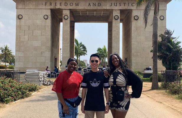 Accra City Day Tour-History,Culture,Markets&Independence Square