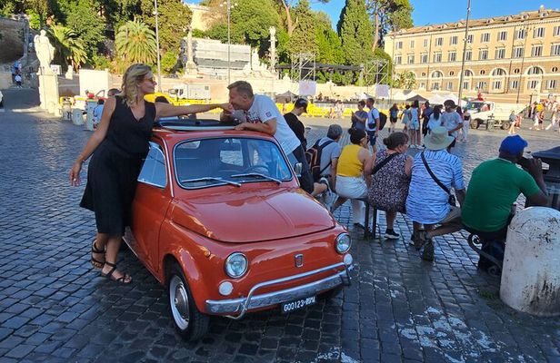 Roma Tour in Fiat 500 Vintage con Cena Romantica