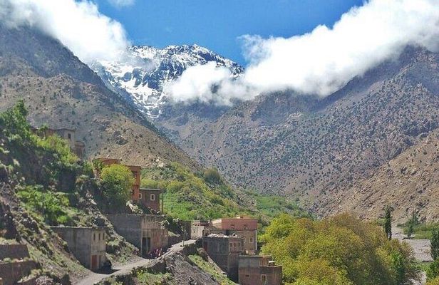 Imlil and Atlas Mountains Day Trip with Lunch in a Berber Village