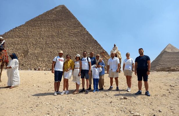 Cairo Small Group, Pyramids, Sphinx and Old Museum from Hurghada