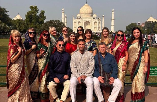 All Inclusive Taj Mahal, Agra Fort & Baby Taj Day Tour From Delhi