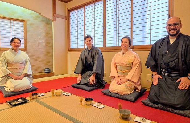 Authentic Kyoto Tea Ceremony - Small Group Experience