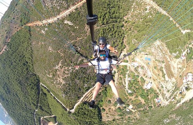 Alanya Tandem Paragliding from 700m with Licensed Pilots