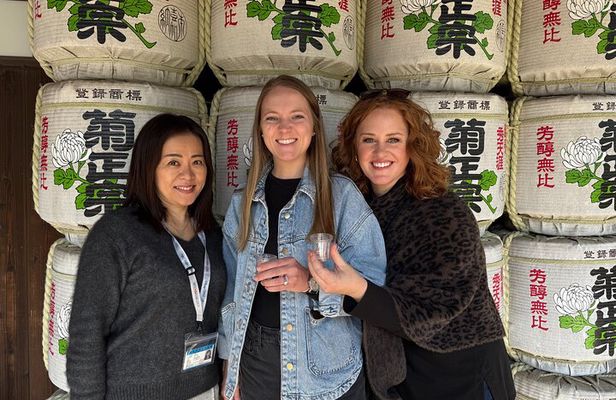 Kobe Sake Brewery Walking Tour with Local Guide