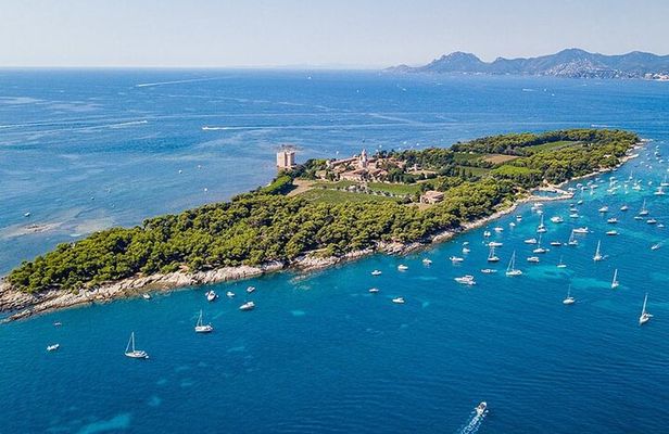 Boat Trip to Saint-Honorat Island