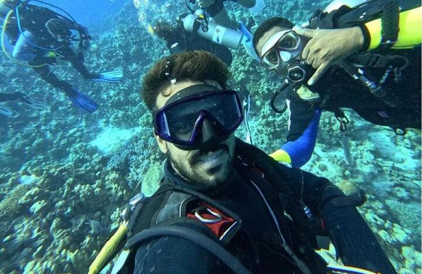 Hurghada Scuba Diving Trip 2 Dive Stop Lunch With Transfers