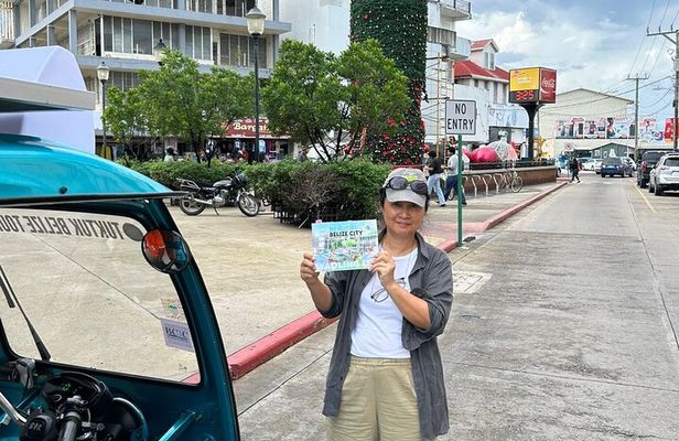 Art and Storytelling TukTuk Tour Beautiful Belize City