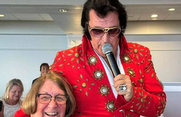 Elvis Dinner Show Cruise on Lake Minnetonka