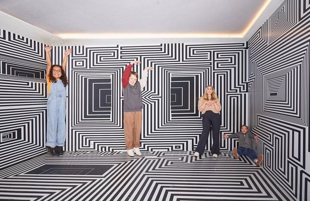 Twist Museum - London's Home of Illusions
