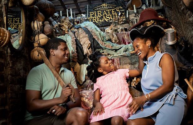 Savannah Attractions Pass with Trolley Tour