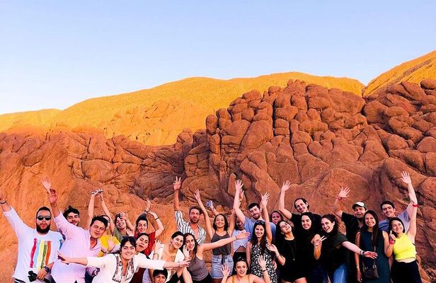 3 Days Group Tour from Marrakech to the Desert