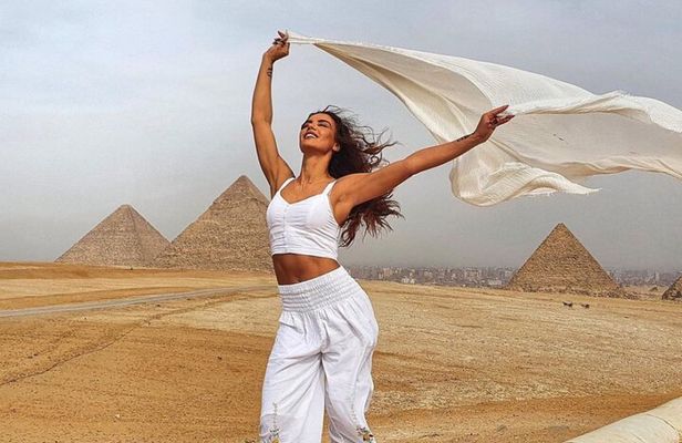 Giza Pyramids, Sphinx and Grand Egyptian Museum Full-Day Tour